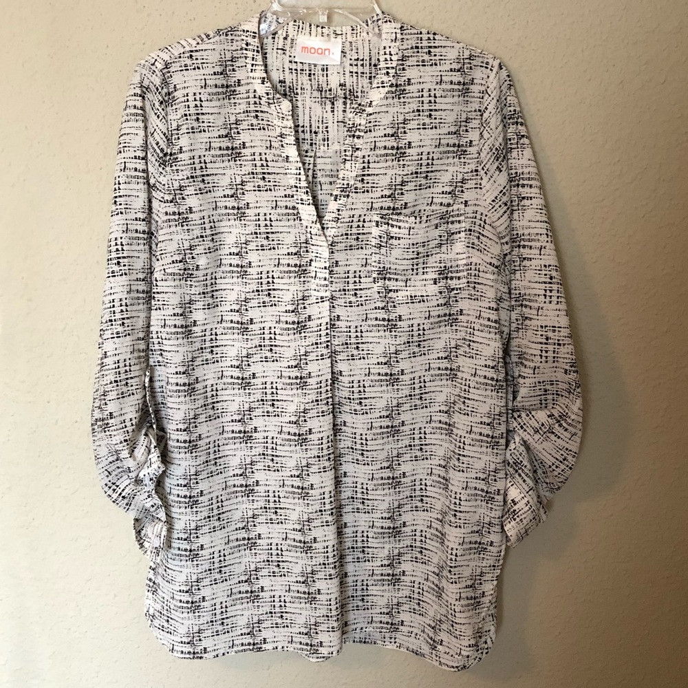 MOON Ivory\Black Print Top/ Tunic - Picture 2 of 6